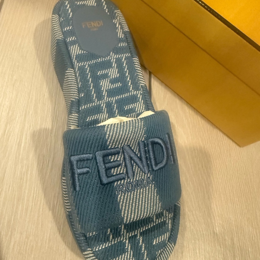 New with box Fendi Sunshine Denim-Effect Jacquard Platform Slides size 40 - Picture 5 of 9